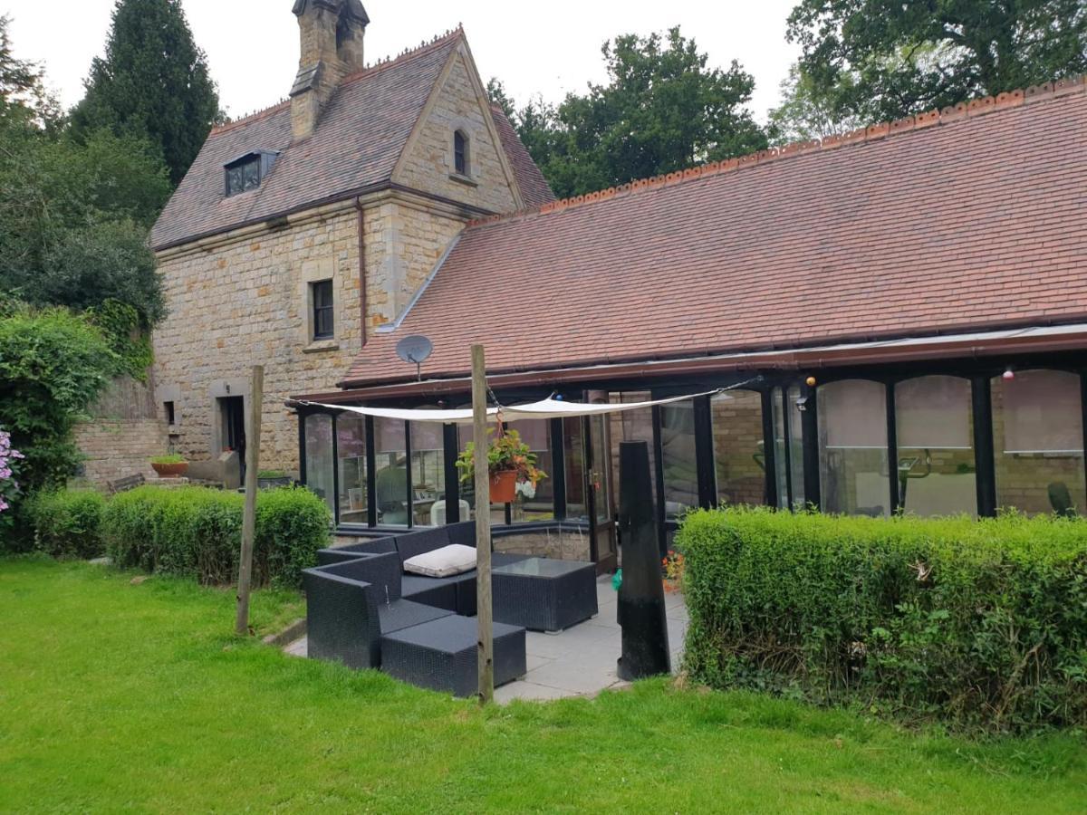 South Lodge House Dormansland Kültér fotó